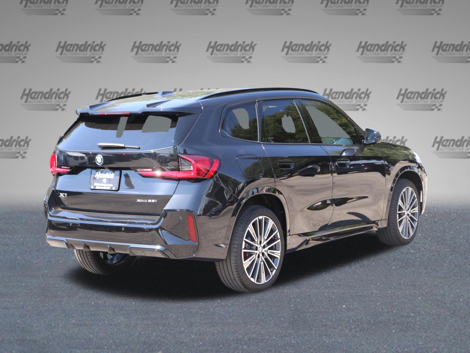 Certified 2026 BMW X1 xDrive28i w/ Technology Package AWD/4WD image 10