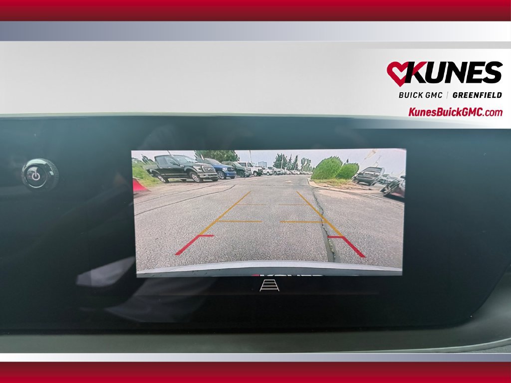 Used 2024 Buick Envista Preferred w/ Convenience I Package FWD image 27