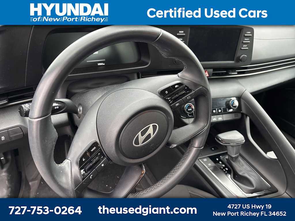 Certified 2025 Hyundai Elantra Sport image 10
