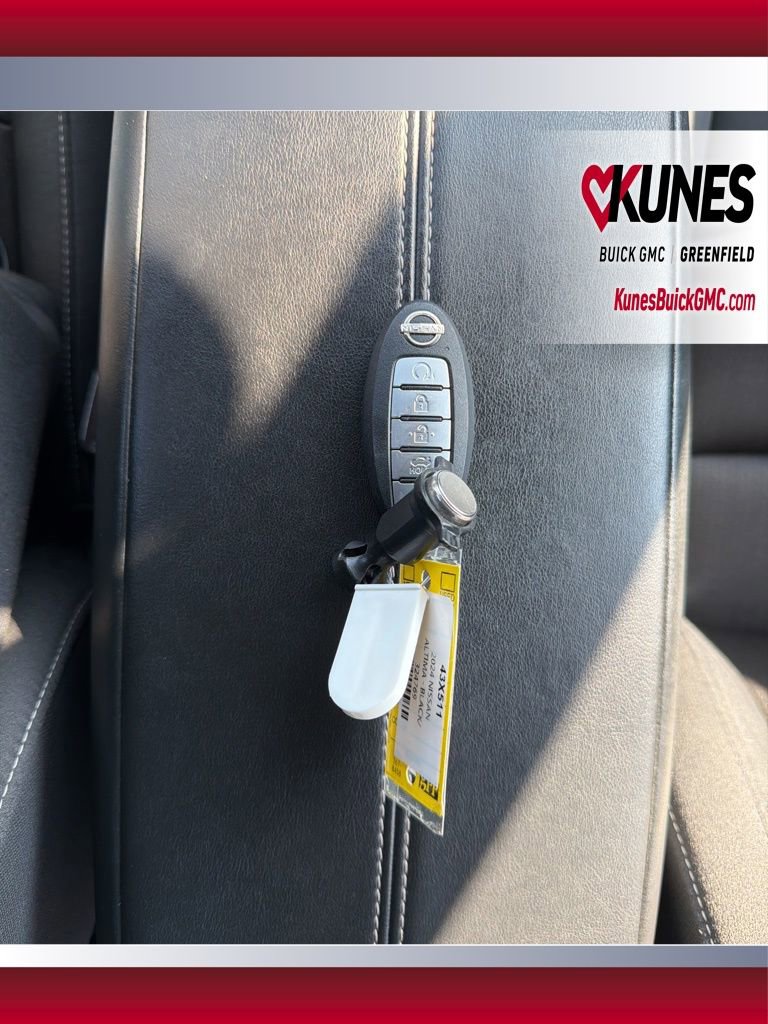 Used 2024 Nissan Altima 2.5 SV FWD image 38