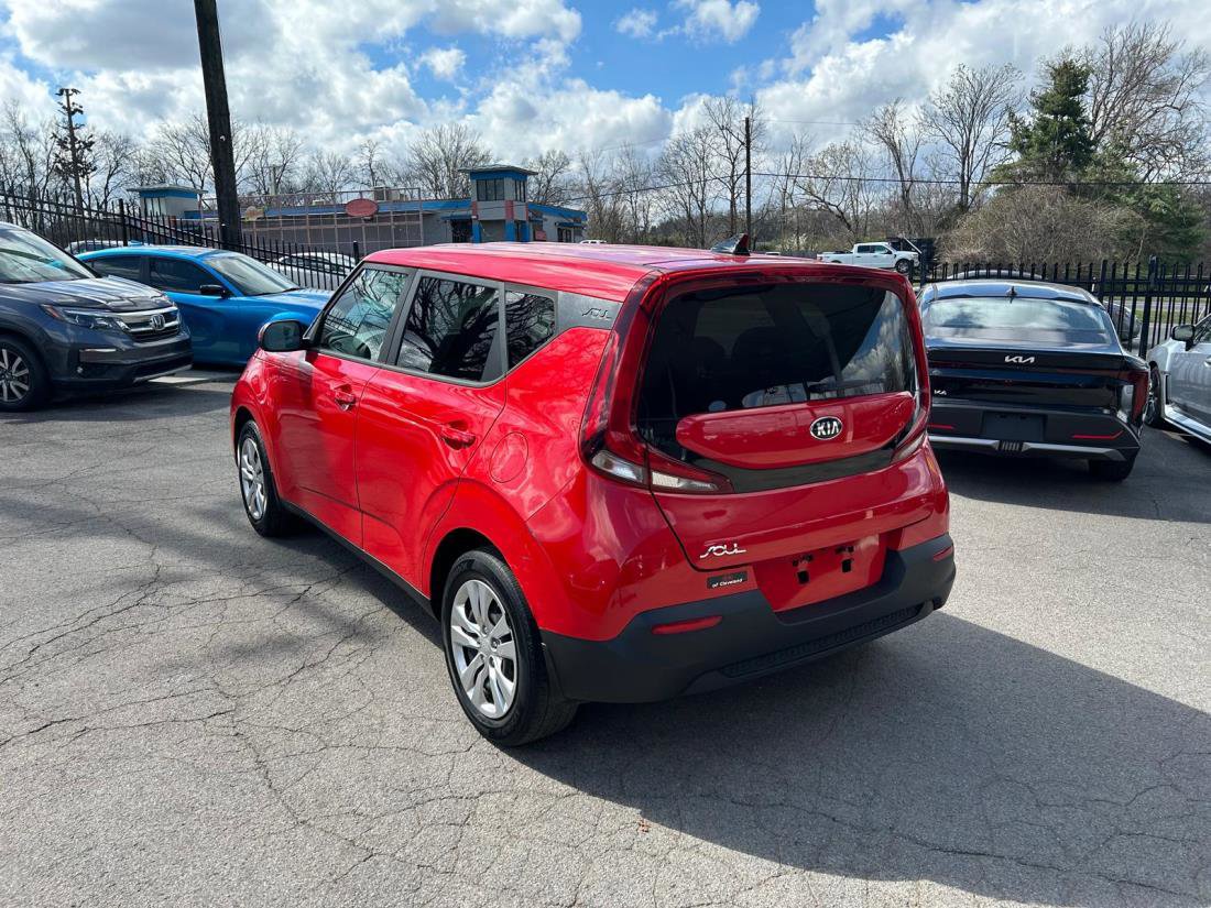 Used 2021 Kia Soul LX image 6