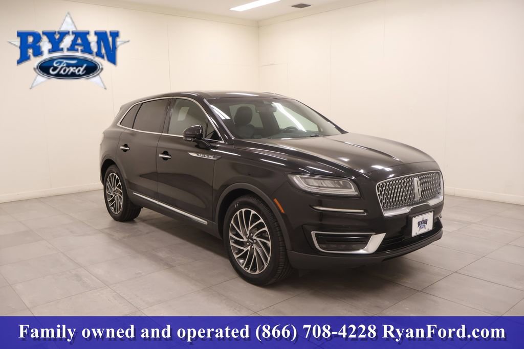 Used 2020 Lincoln Nautilus Reserve w/ Cargo Utility Package image 2