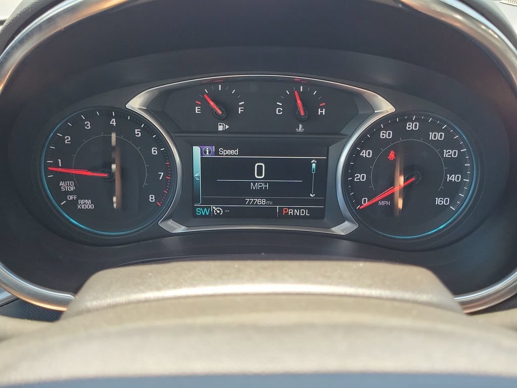 Used 2018 Chevrolet Malibu LT w/ Leather Package FWD image 12
