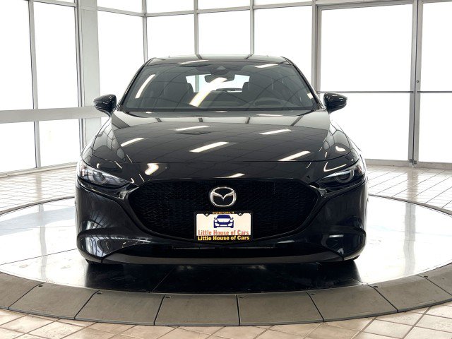 Used 2021 MAZDA MAZDA3 s FWD image 2