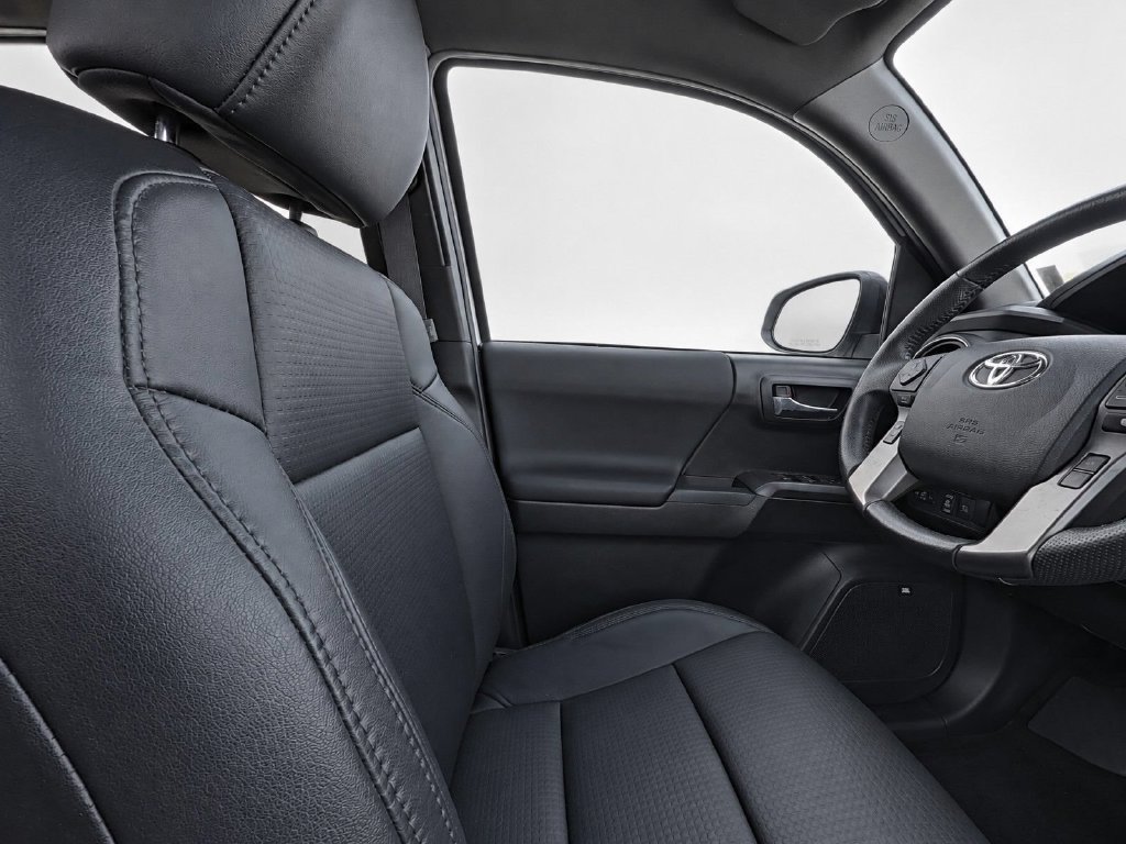 Used 2019 Toyota Tacoma TRD Sport AWD/4WD image 15