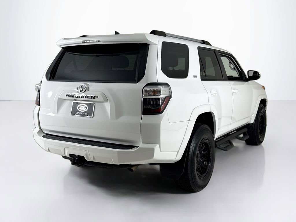 Used 2019 Toyota 4Runner 4WD image 5