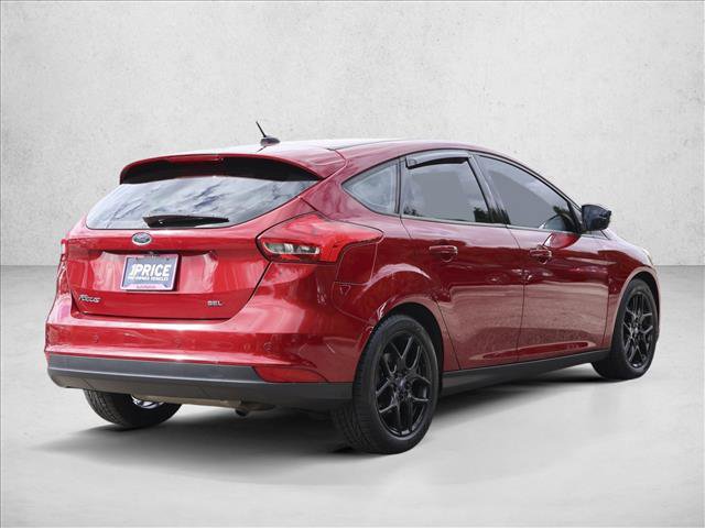 Used 2017 Ford Focus SEL w/ Winter Package FWD image 5