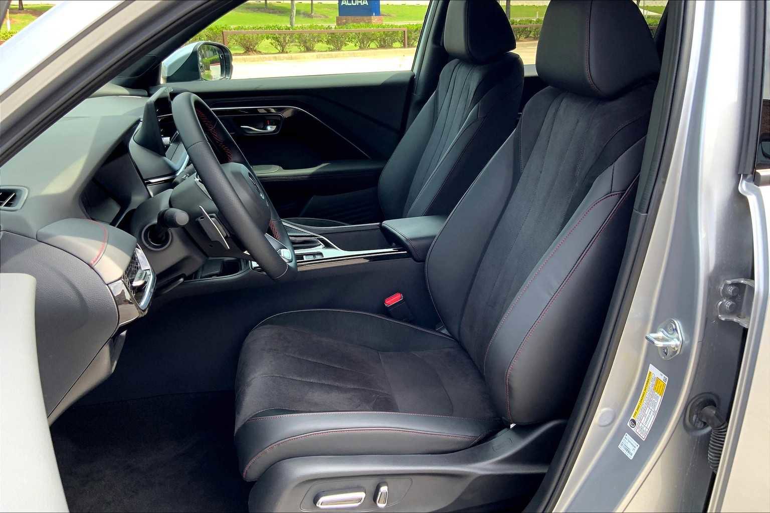Used 2025 Acura ADX A-Spec FWD image 18