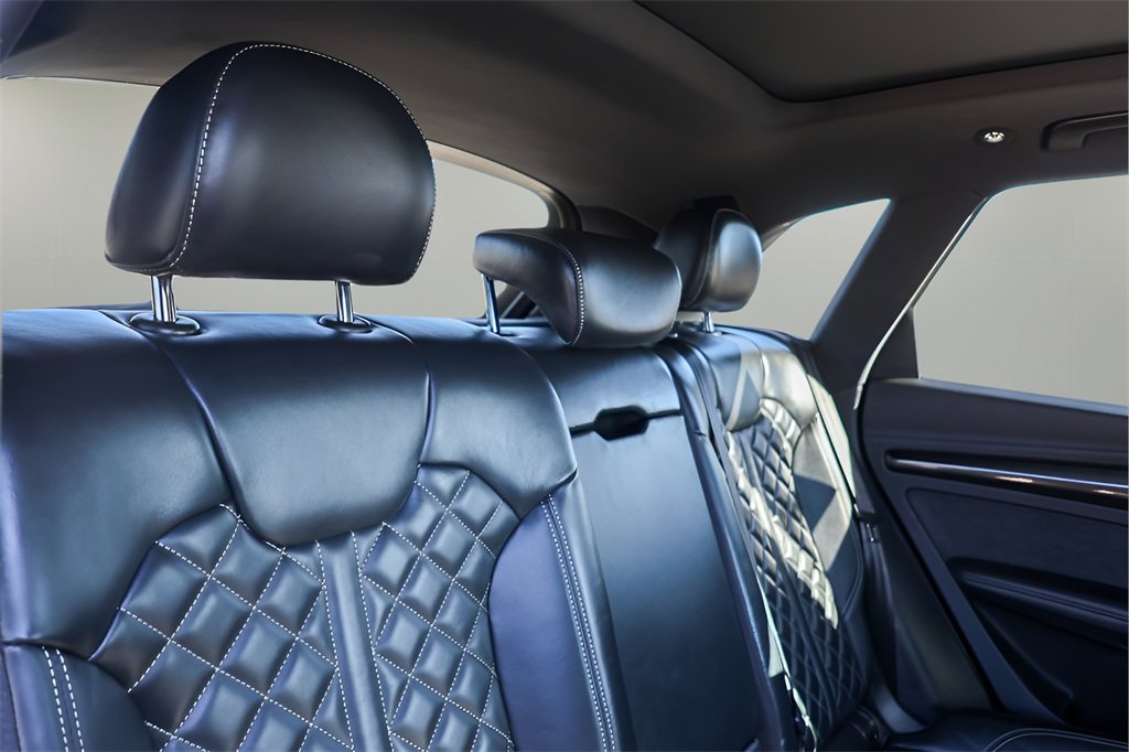 Used 2023 Audi SQ5 Prestige w/ Prestige Package image 23