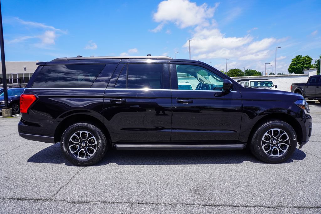 Used 2024 Ford Expedition Max XLT AWD/4WD image 32