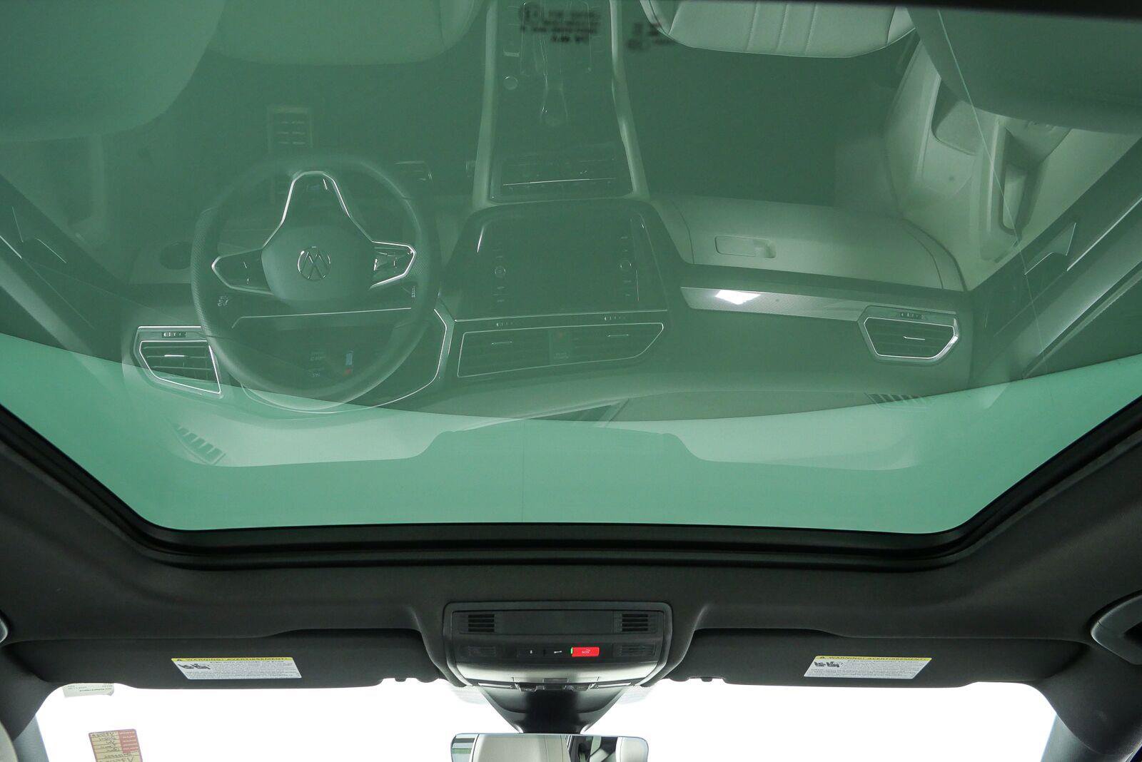 Certified 2024 Volkswagen Tiguan SE R-Line AWD/4WD image 20
