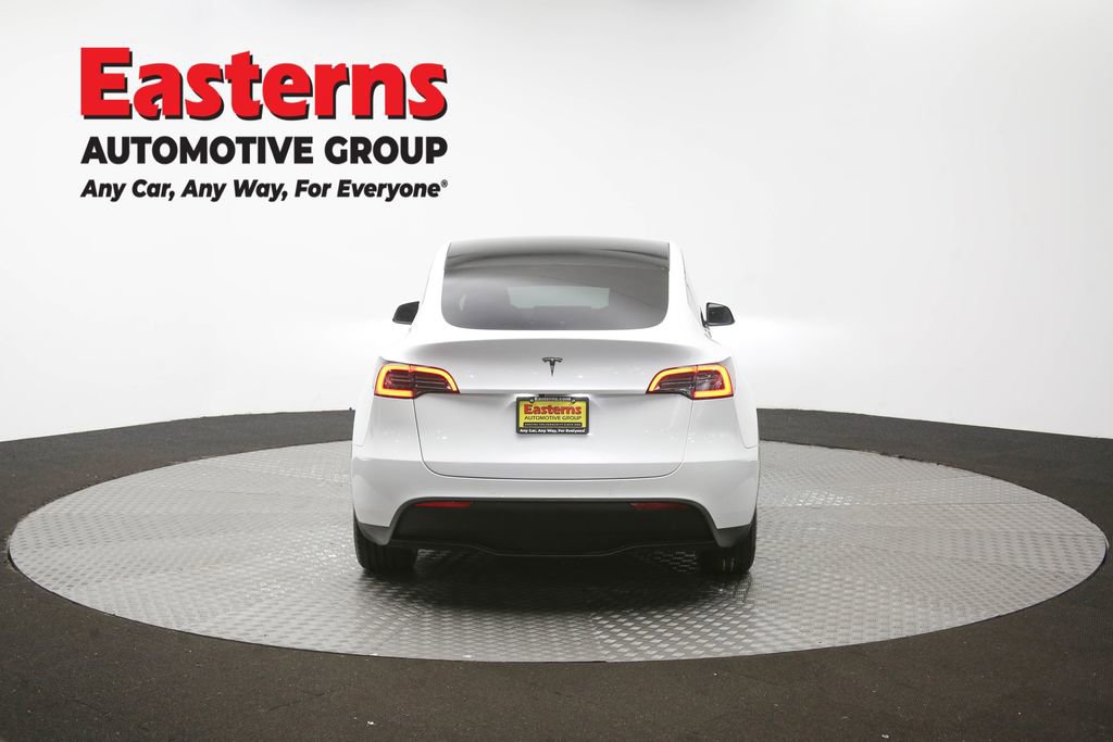 Used 2022 Tesla Model Y Long Range AWD/4WD image 31