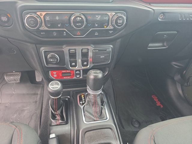 Used 2021 Jeep Wrangler Rubicon w/ LED Lighting Group AWD/4WD image 13