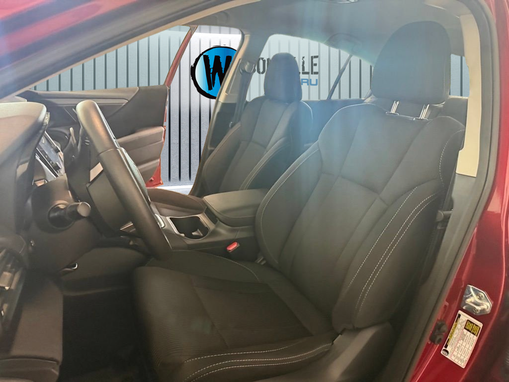New 2027 Cadillac Vistiq Sport w/ LPO, Floor Liner Package AWD/4WD image 16