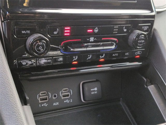 Certified 2024 Jeep Grand Cherokee L Laredo image 22