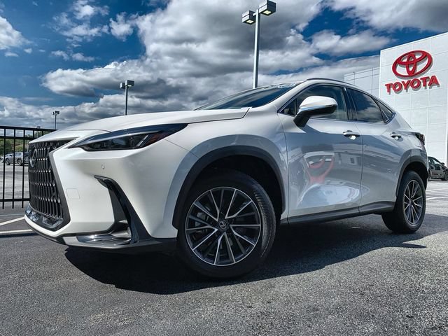 Used 2024 Lexus NX 350h AWD w/ Luxury Package image 4