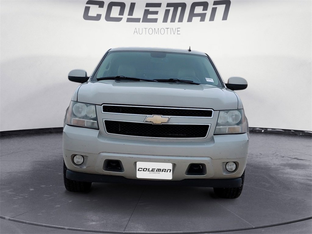 Used 2008 Chevrolet Suburban LT w/ LT Preferred Equipment Group image 8