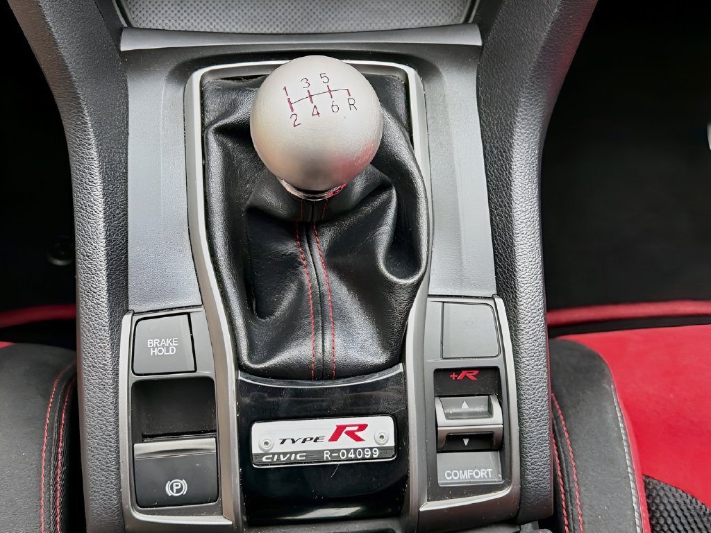 Used 2017 Honda Civic Type R image 16