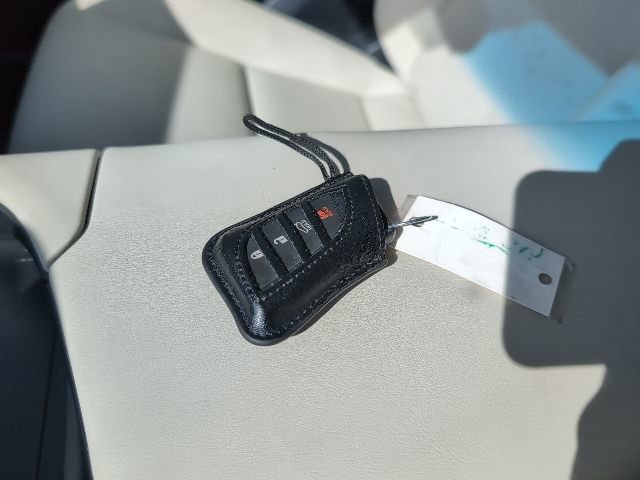 Used 2024 Lexus ES 350 w/ Premium Package image 30