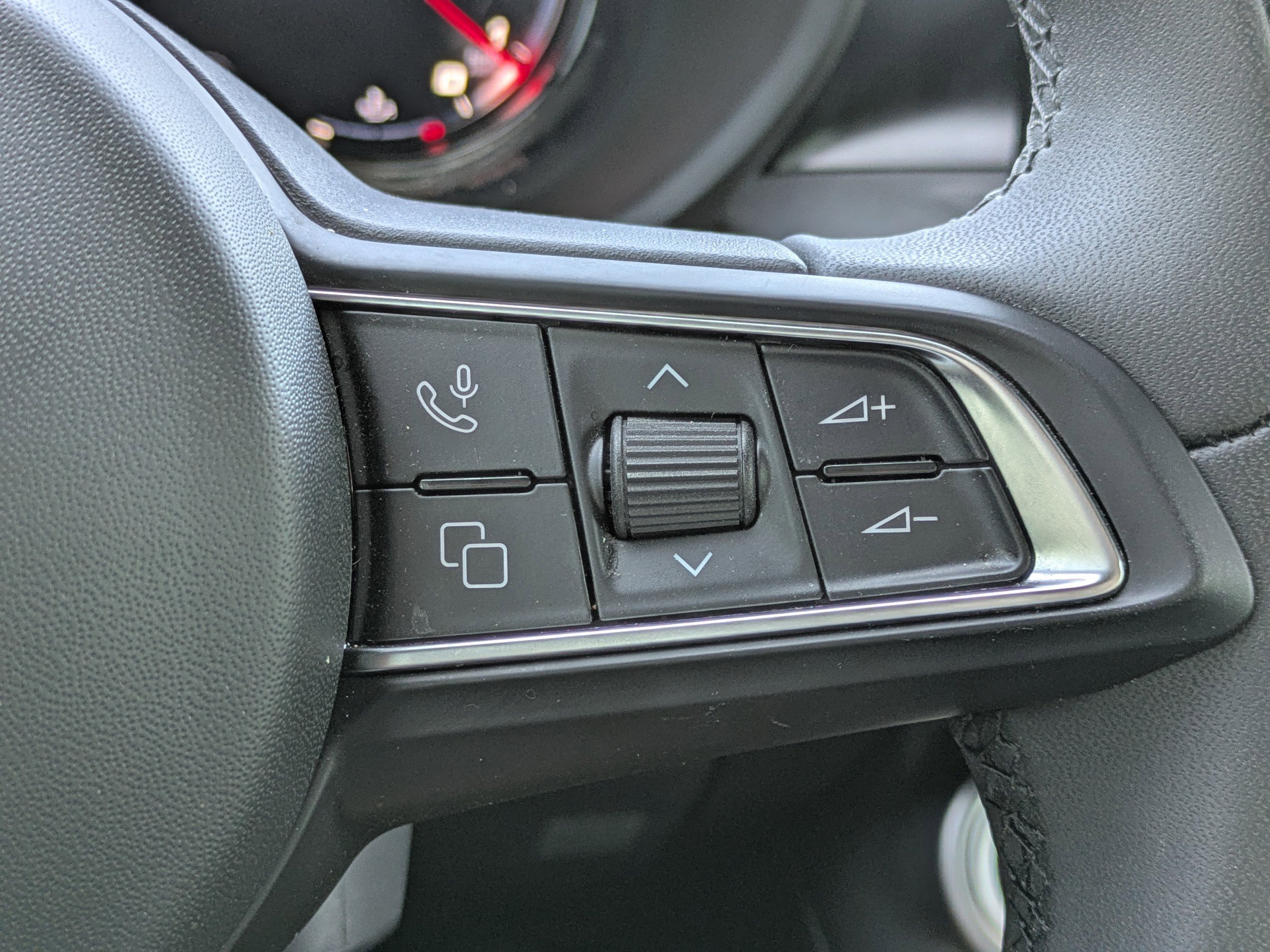Used 2024 Dodge Hornet GT w/ GT Blacktop Package image 21