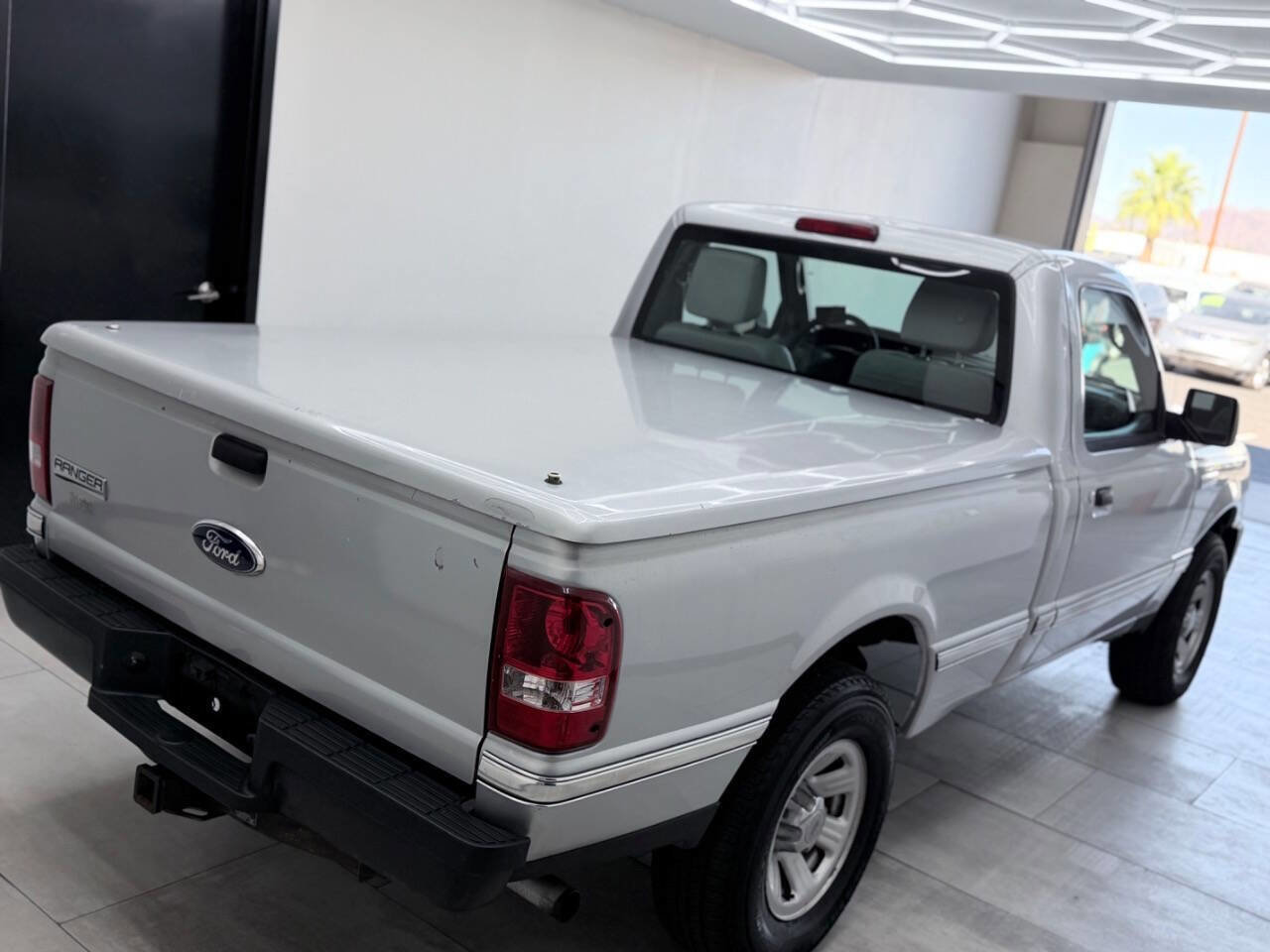 Used 2011 Ford Ranger XL image 4