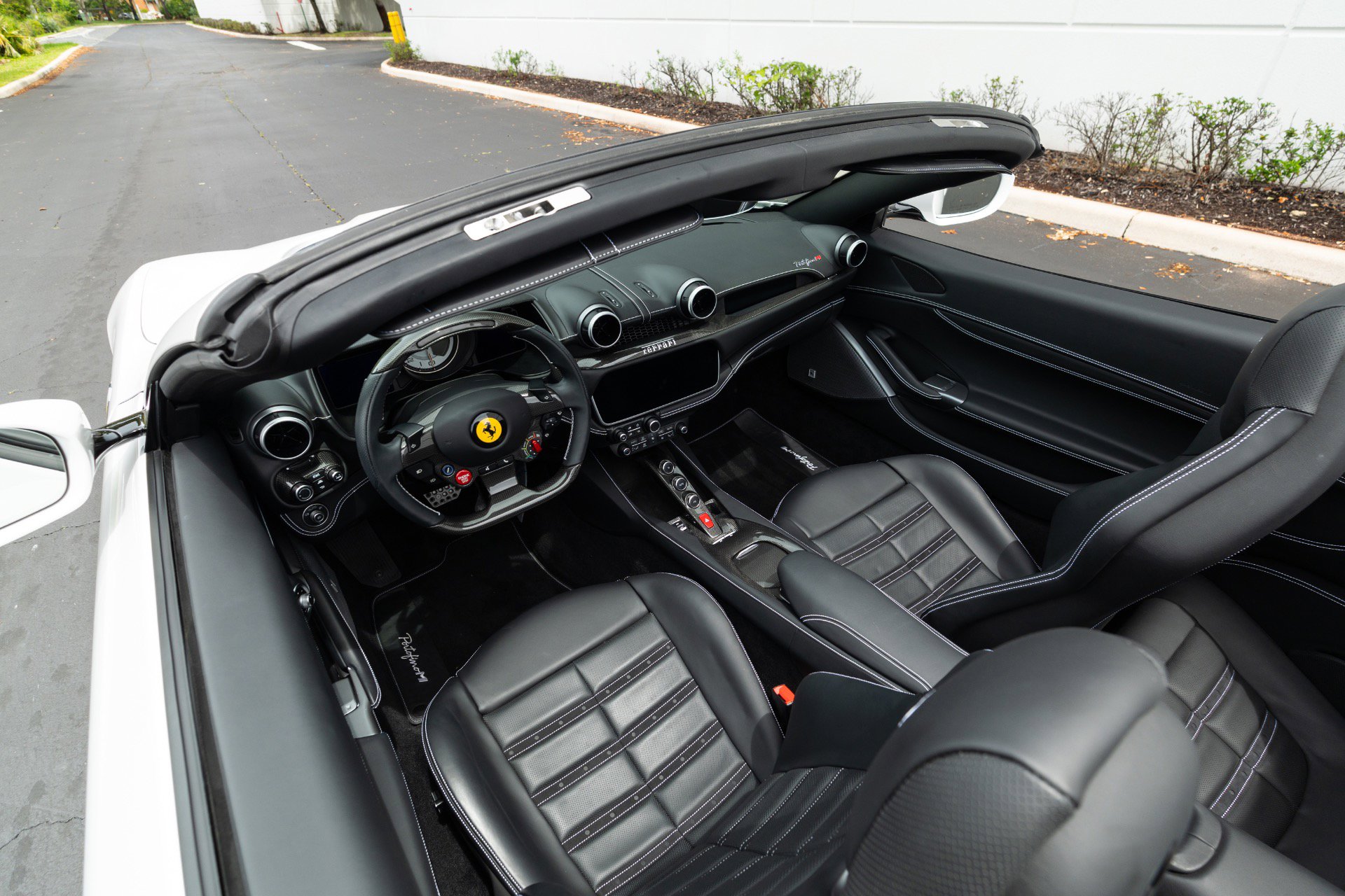 Used 2023 Ferrari Portofino M RWD image 7