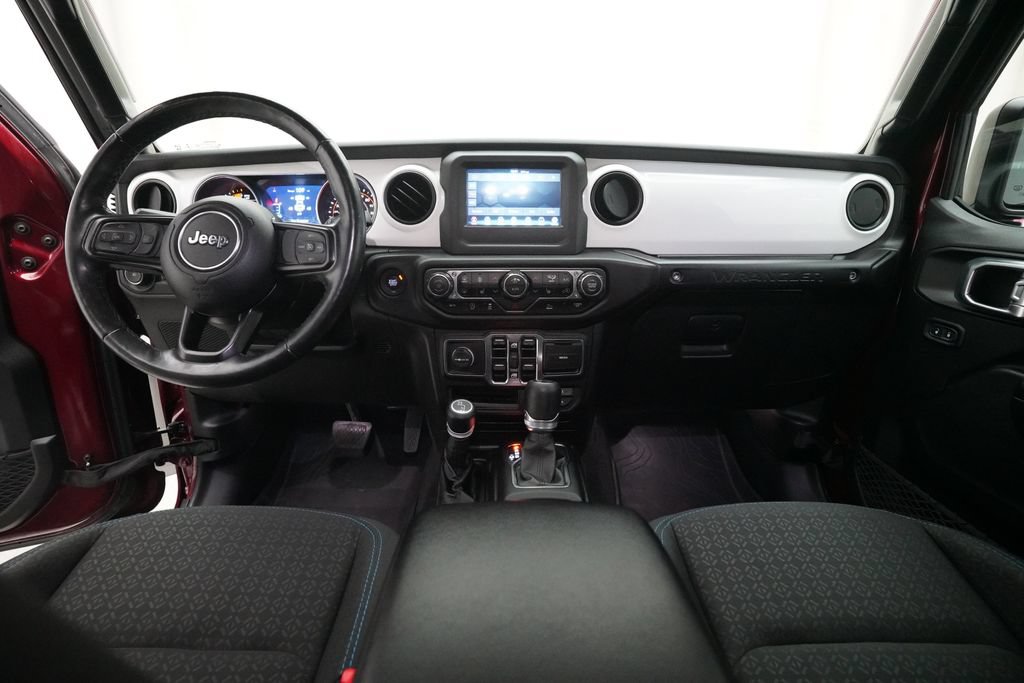Used 2021 Jeep Wrangler Unlimited Sport AWD/4WD image 5