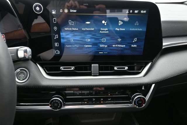 New 2026 Chevrolet Equinox LT w/ Safety and Technology Package FWD image 39