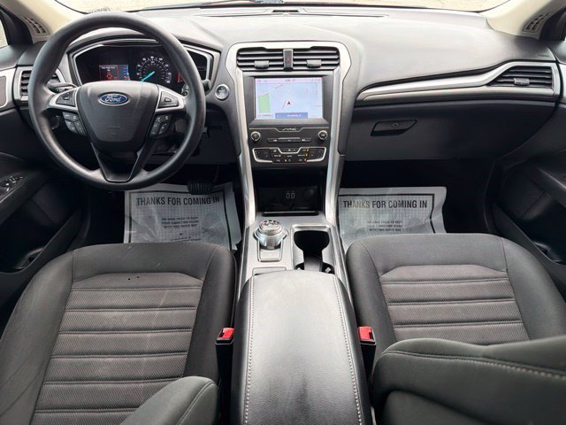 Used 2020 Ford Fusion SE AWD/4WD image 25