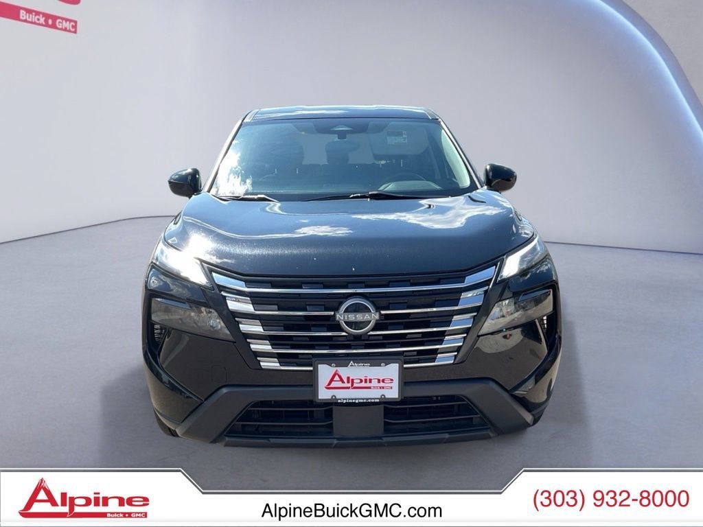 Used 2024 Nissan Rogue SV AWD/4WD image 8