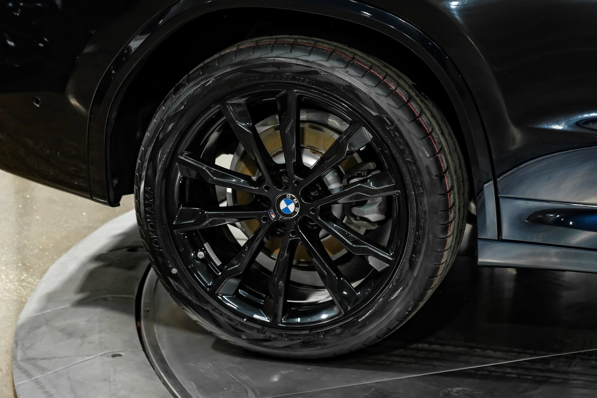 Used 2024 BMW X3 sDrive30i w/ Premium Package RWD image 64