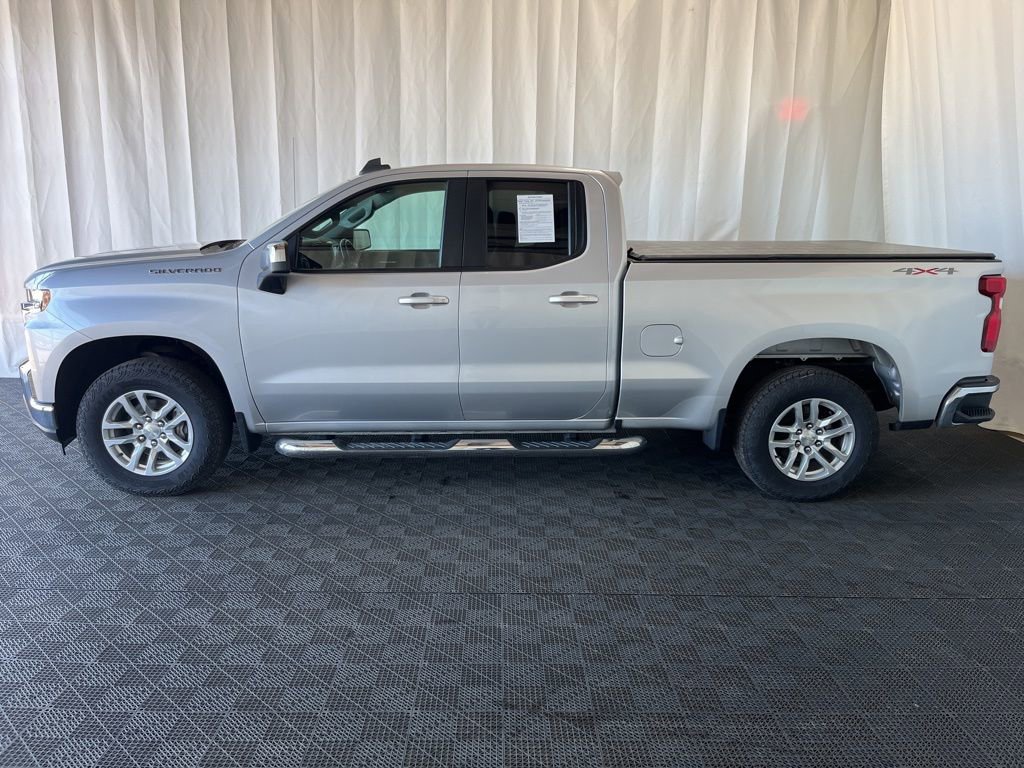 Used 2021 Chevrolet Silverado 1500 LT AWD/4WD image 23