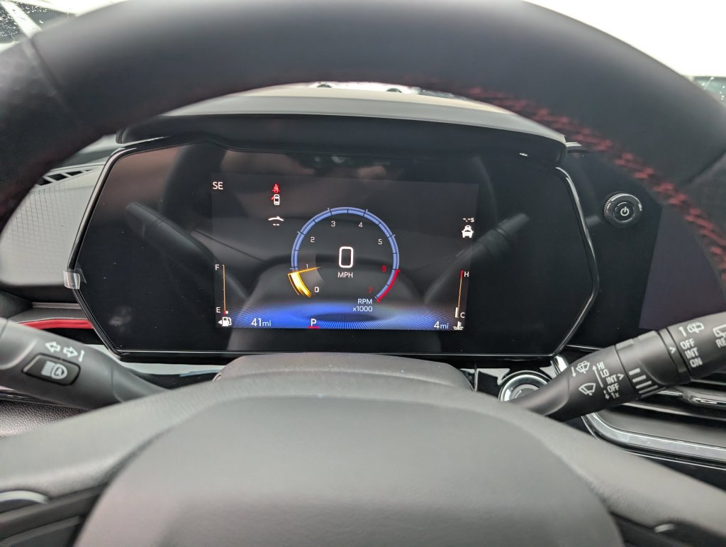 New 2026 Chevrolet Trax RS w/ Sunroof Package FWD image 18