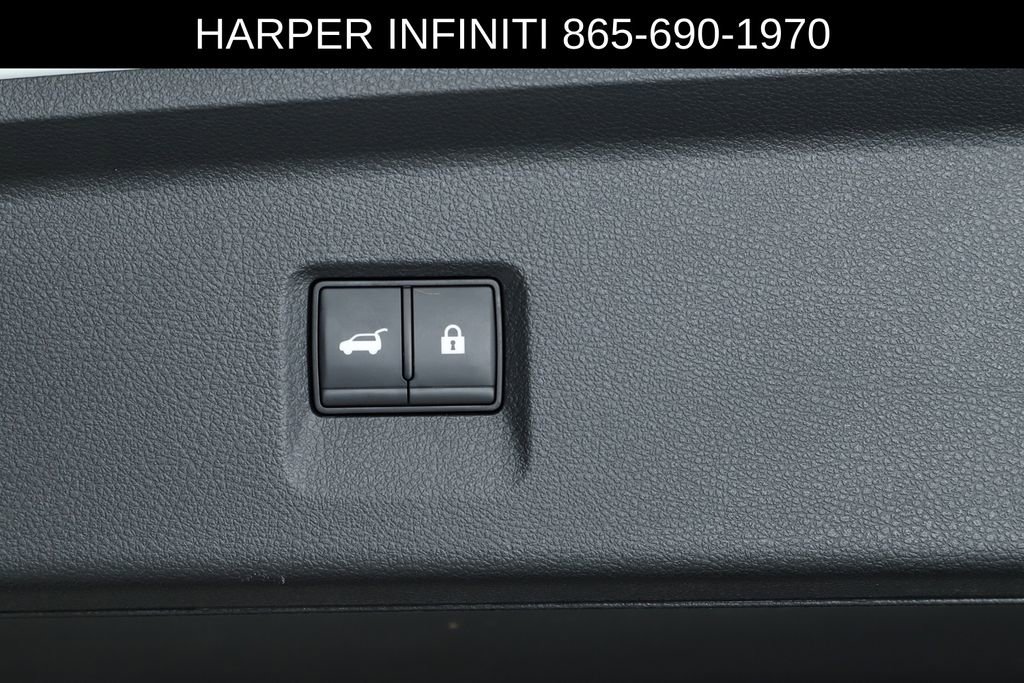 Used 2023 INFINITI QX60 Luxe w/ Cargo Package image 32