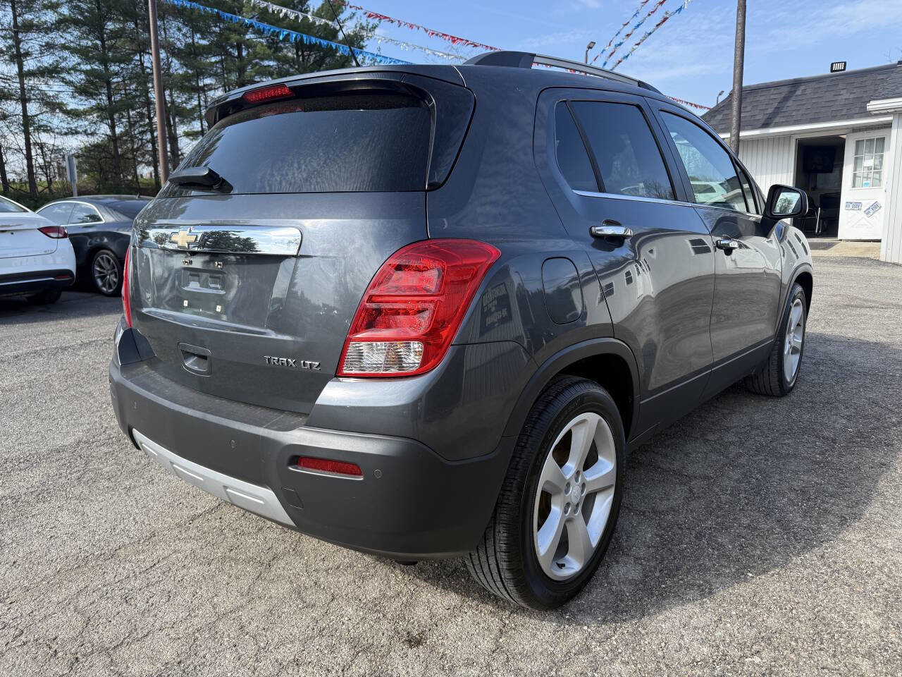 Used 2016 Chevrolet Trax LTZ FWD image 5