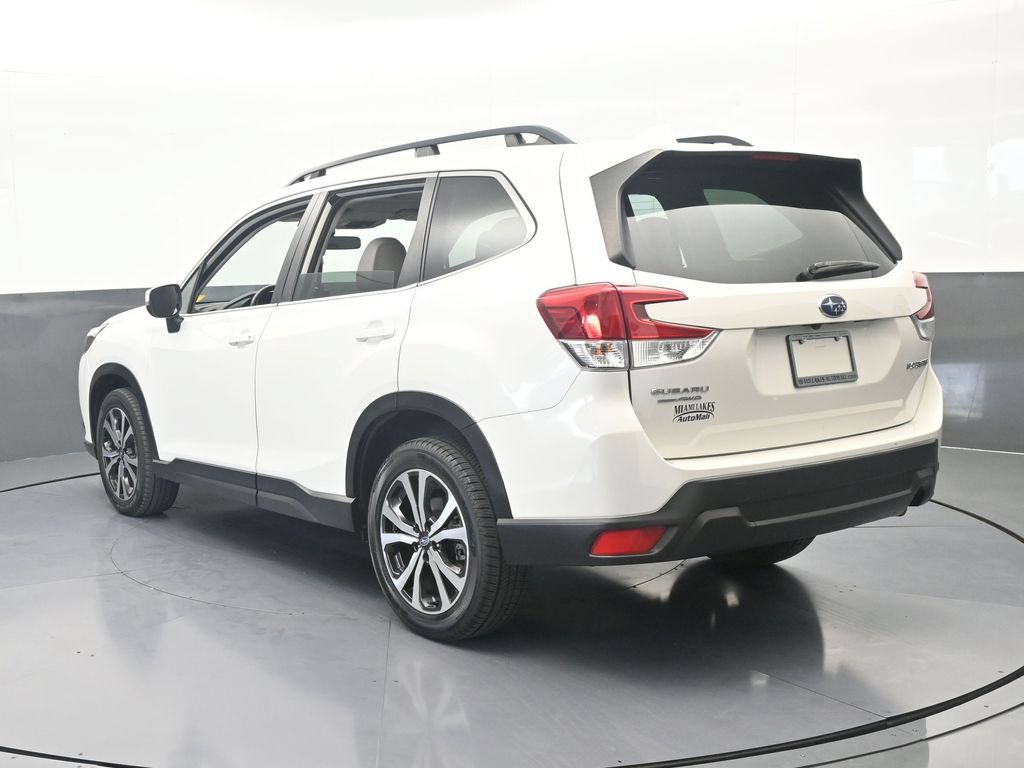 Used 2022 Subaru Forester Limited AWD/4WD image 4