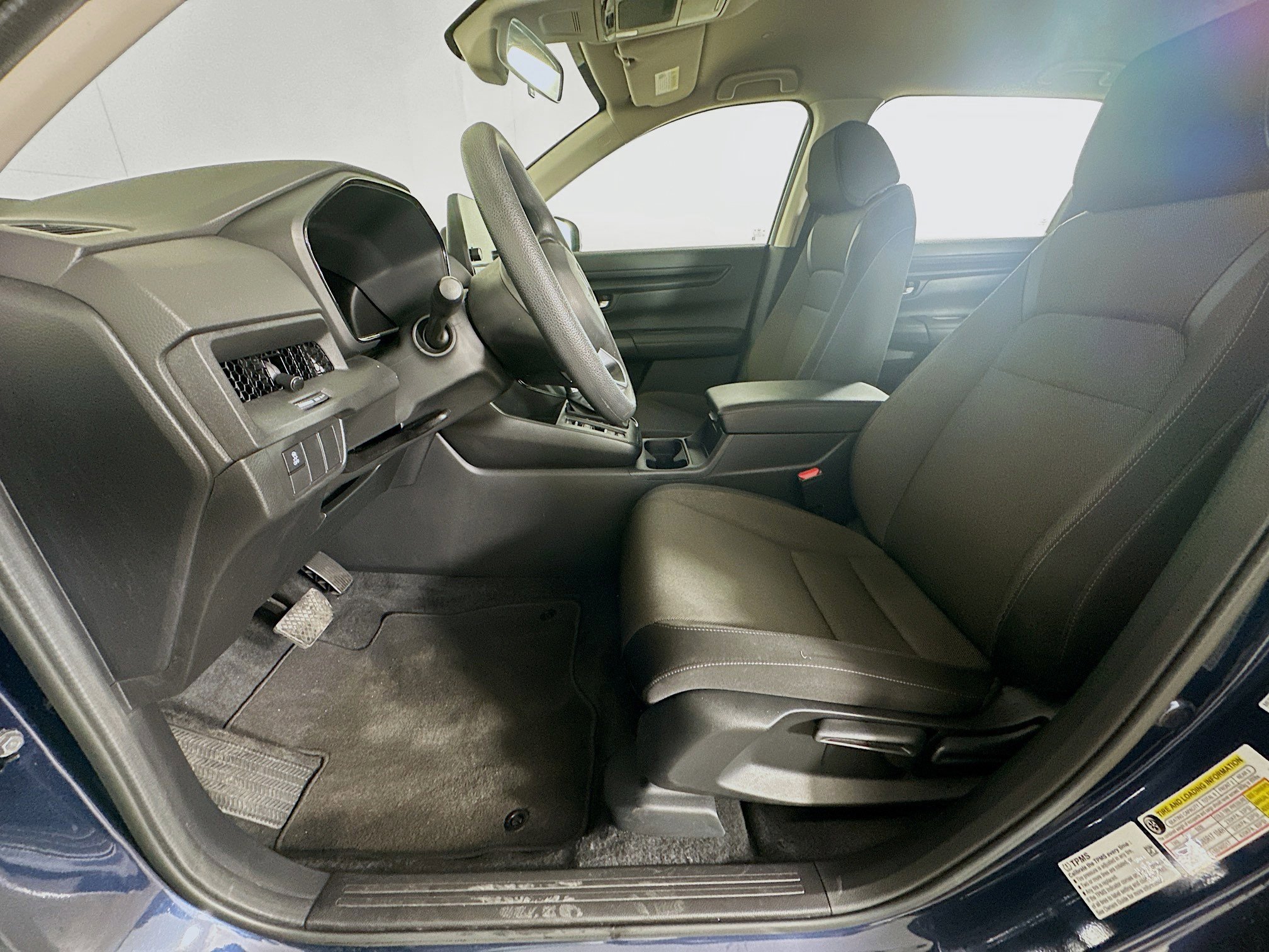 Used 2023 Honda CR-V LX image 13