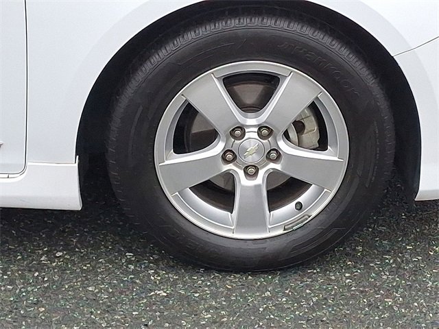 Used 2013 Chevrolet Cruze LT w/ All-Star Edition image 29