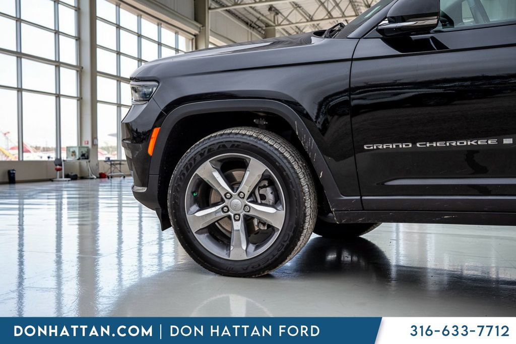 Used 2021 Jeep Grand Cherokee L Limited image 37