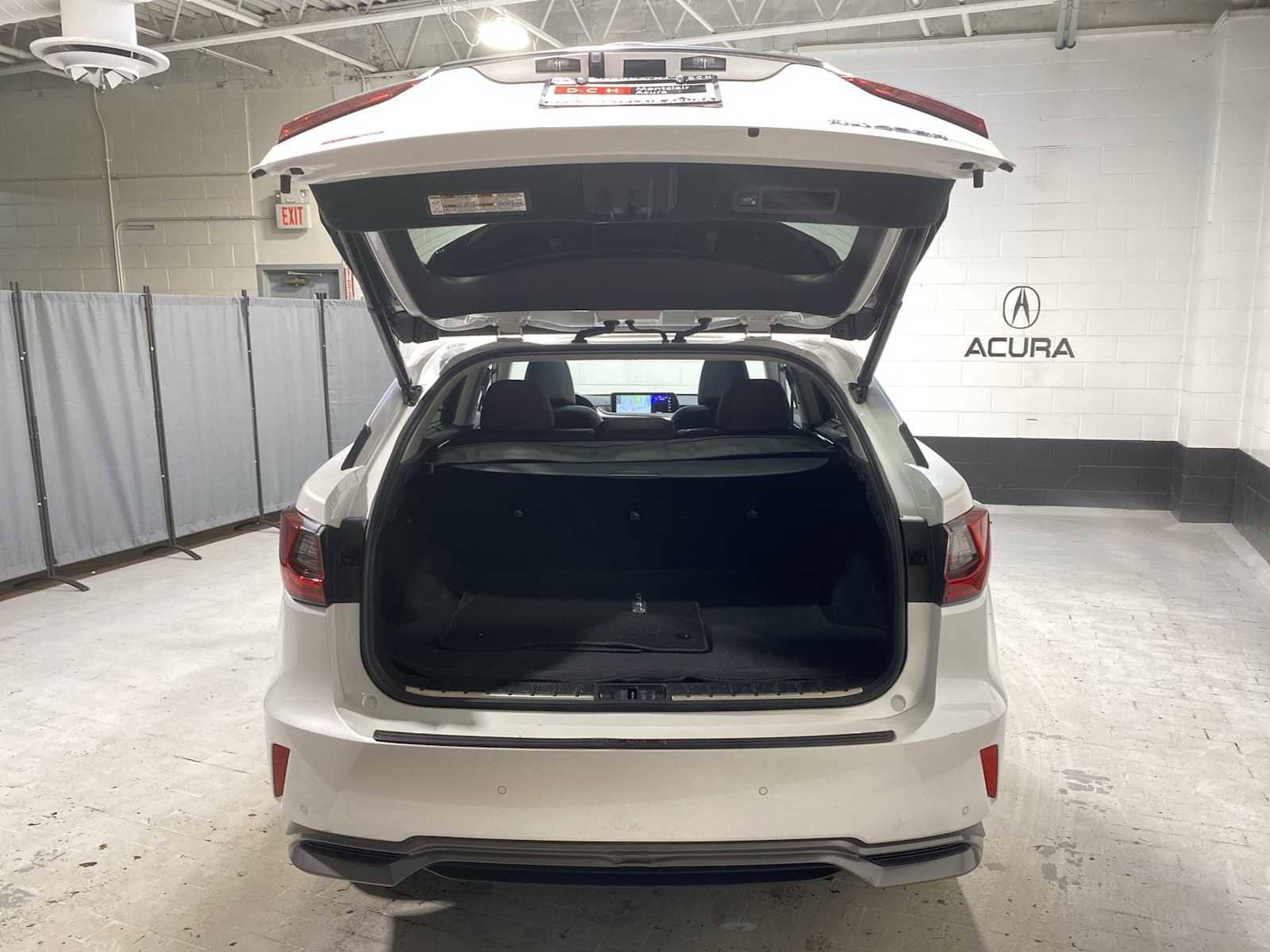 Used 2017 Lexus RX 450h AWD image 19