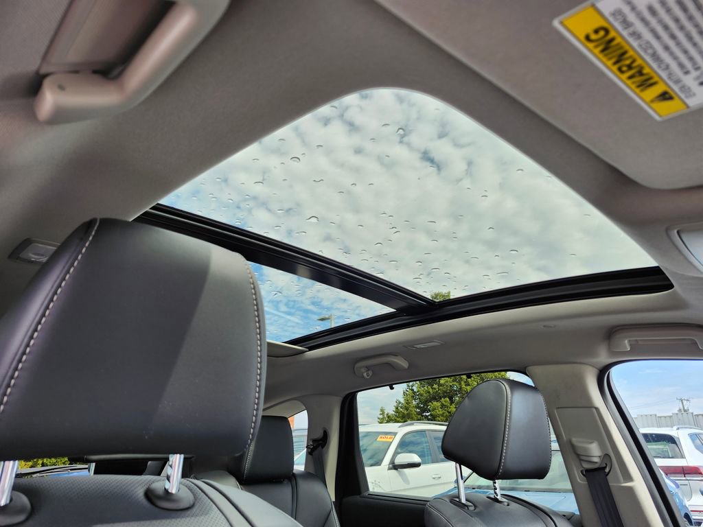 Used 2024 Acura MDX SH-AWD w/ Technology Package image 12