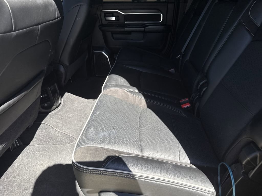 Used 2025 RAM 3500 Laramie image 25