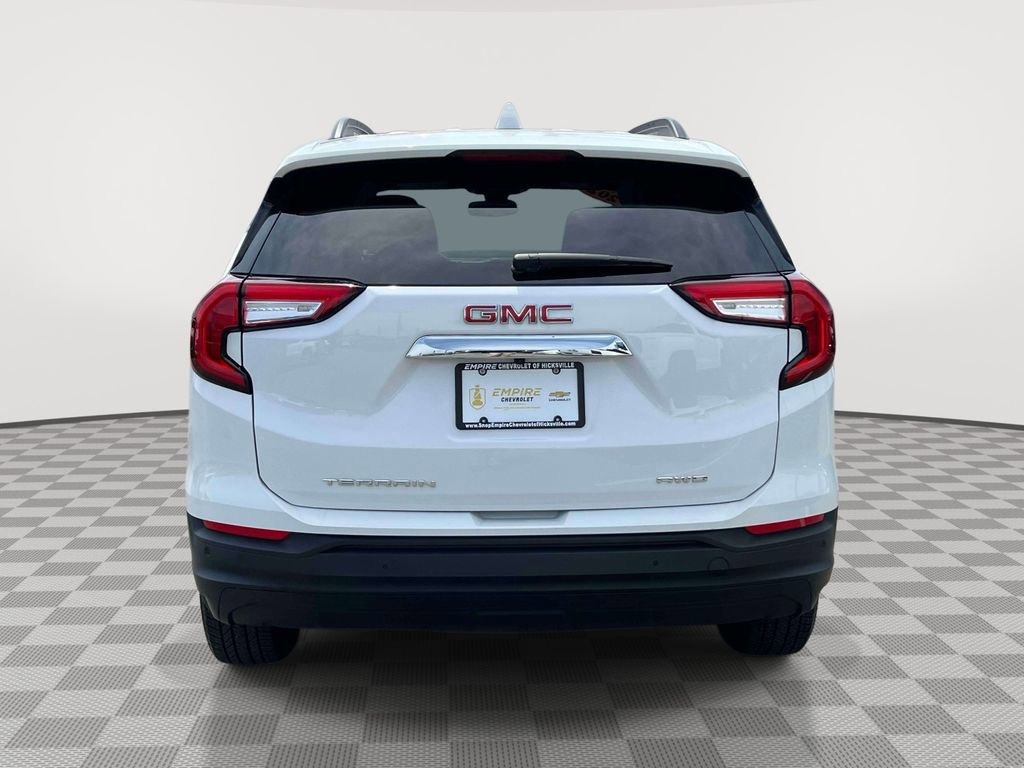 Used 2023 GMC Terrain SLE w/ Driver Convenience Package AWD/4WD image 6