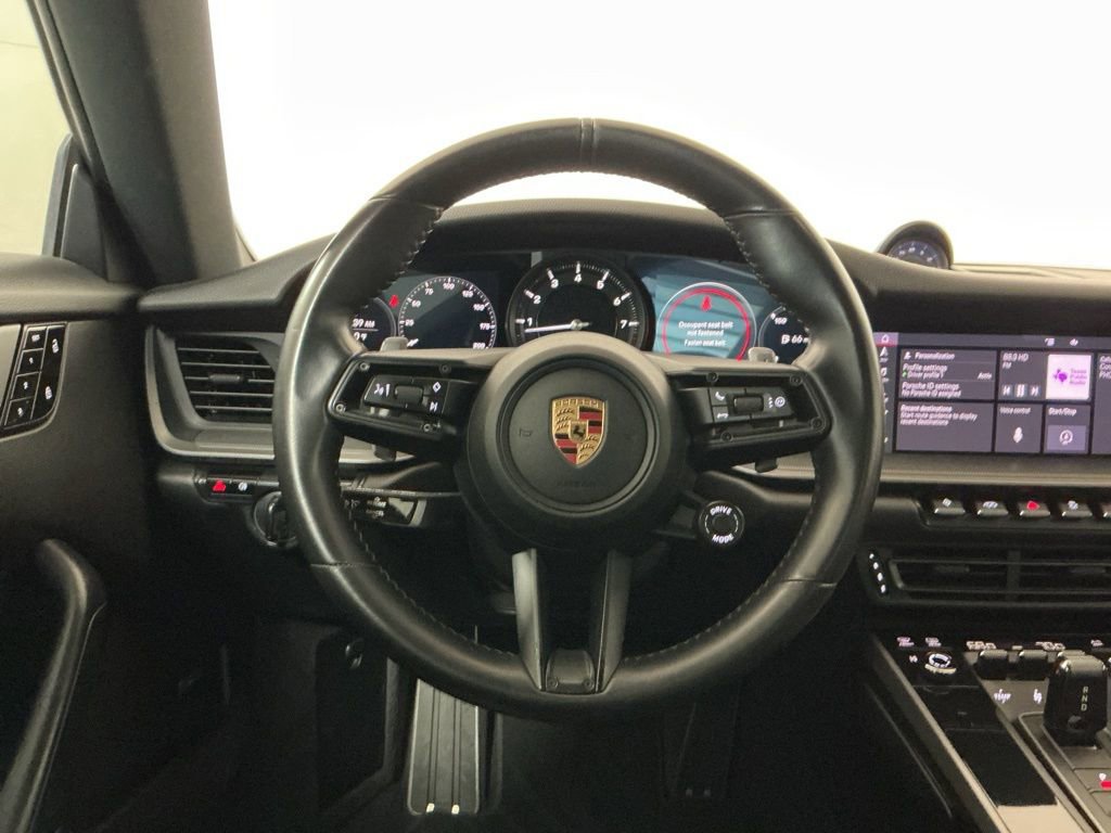 Used 2020 Porsche 911 Carrera RWD image 16