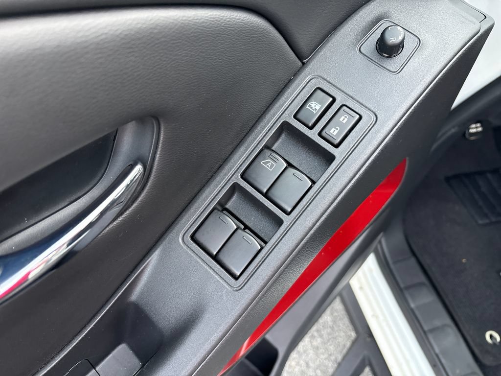 Certified 2025 Nissan Frontier PRO-4X AWD/4WD image 11