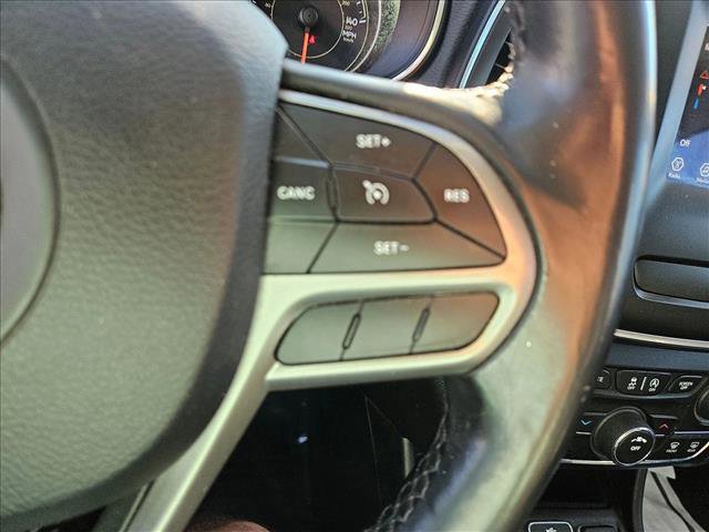 Used 2019 Jeep Cherokee Latitude Plus image 20