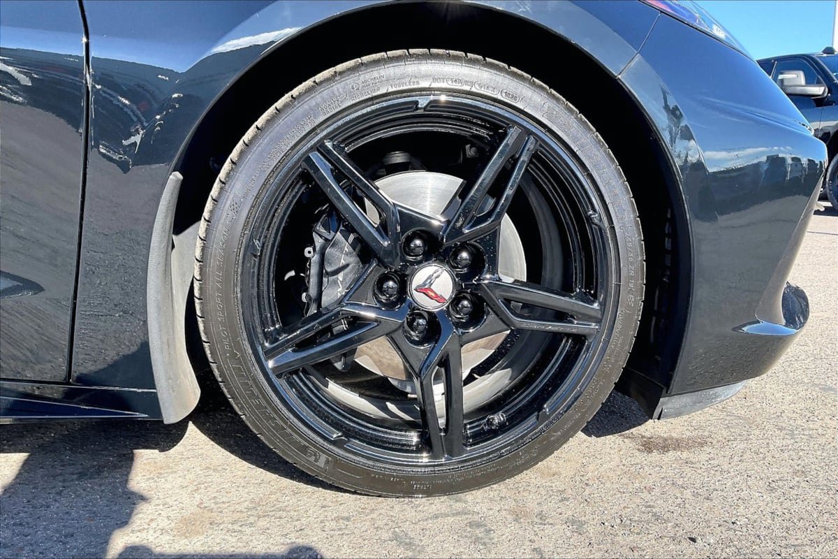 Used 2024 Chevrolet Corvette Stingray Preferred Cpe w/ 2LT RWD image 9