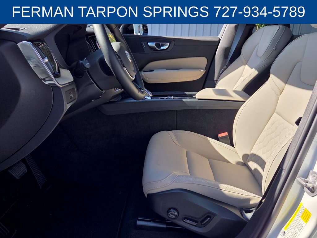 New 2026 Volvo XC60 B5 Core AWD/4WD image 10