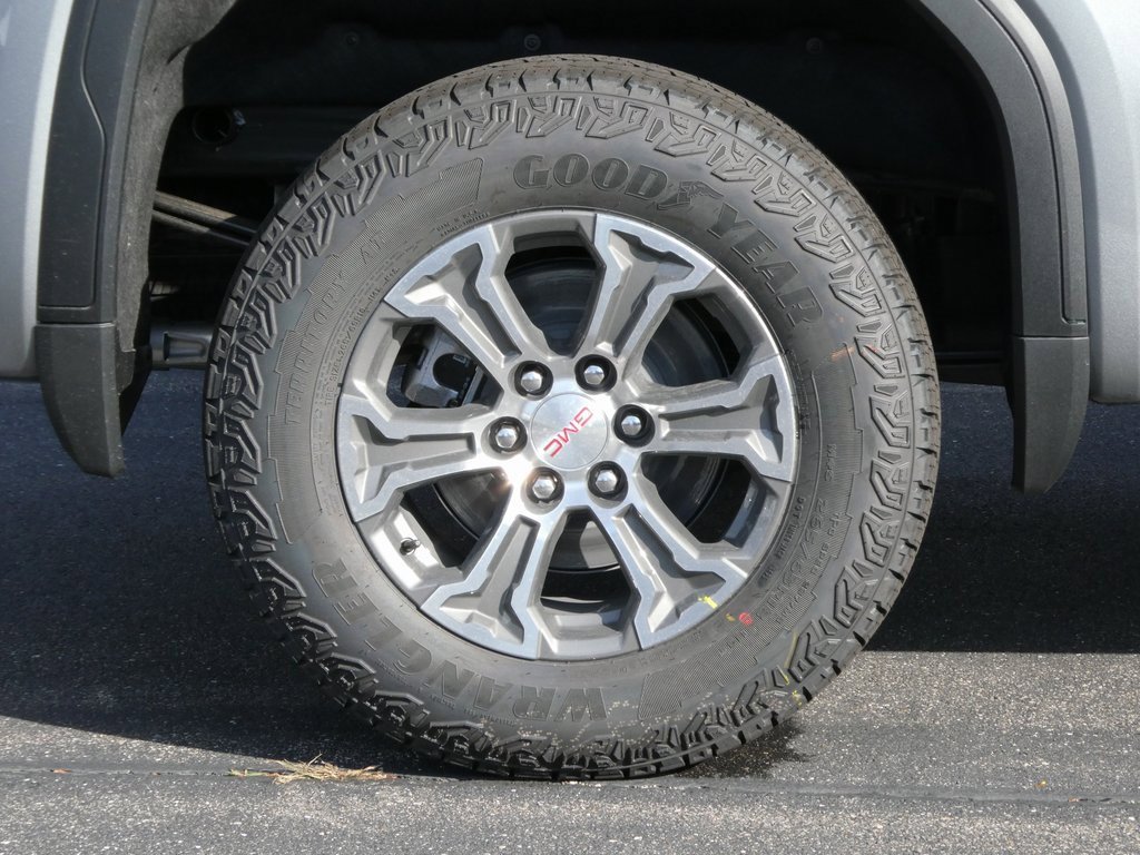 New 2026 GMC Sierra 1500 SLE w/ X31 Off-Road Package image 18
