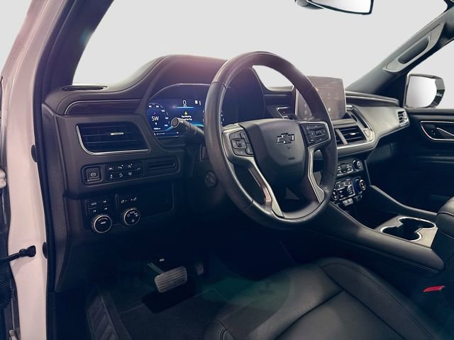 Used 2022 Chevrolet Tahoe Z71 w/ Luxury Package AWD/4WD image 10